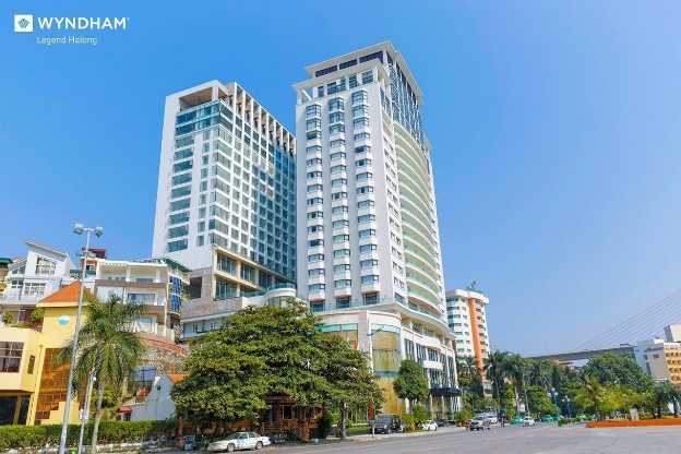 HÀ NỘI – HẠ LONG – HÀ NỘI 